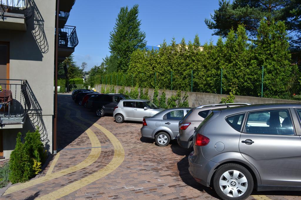 Dom Jastrzebia Z Basenem I Jacuzzi Apartment Jastrzebia Gora Luaran gambar