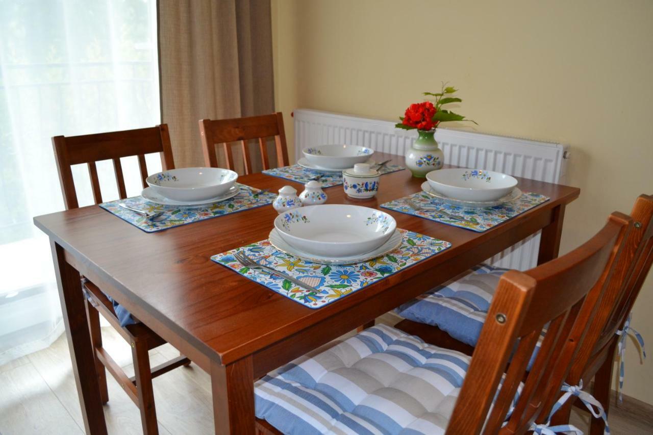 Dom Jastrzebia Z Basenem I Jacuzzi Apartment Jastrzebia Gora Luaran gambar