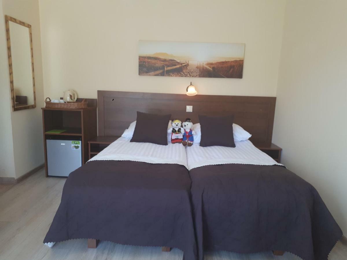 Dom Jastrzebia Z Basenem I Jacuzzi Apartment Jastrzebia Gora Luaran gambar