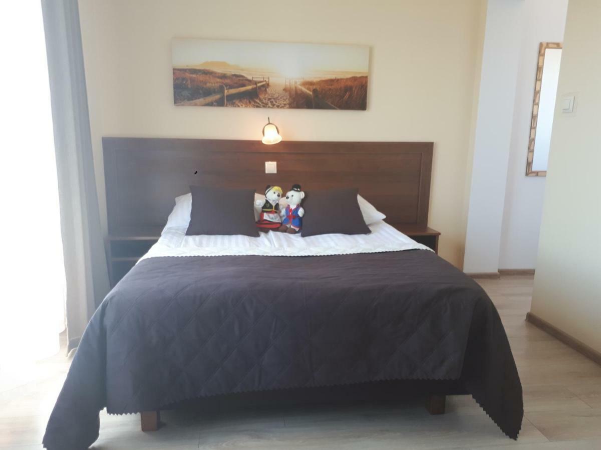 Dom Jastrzebia Z Basenem I Jacuzzi Apartment Jastrzebia Gora Luaran gambar
