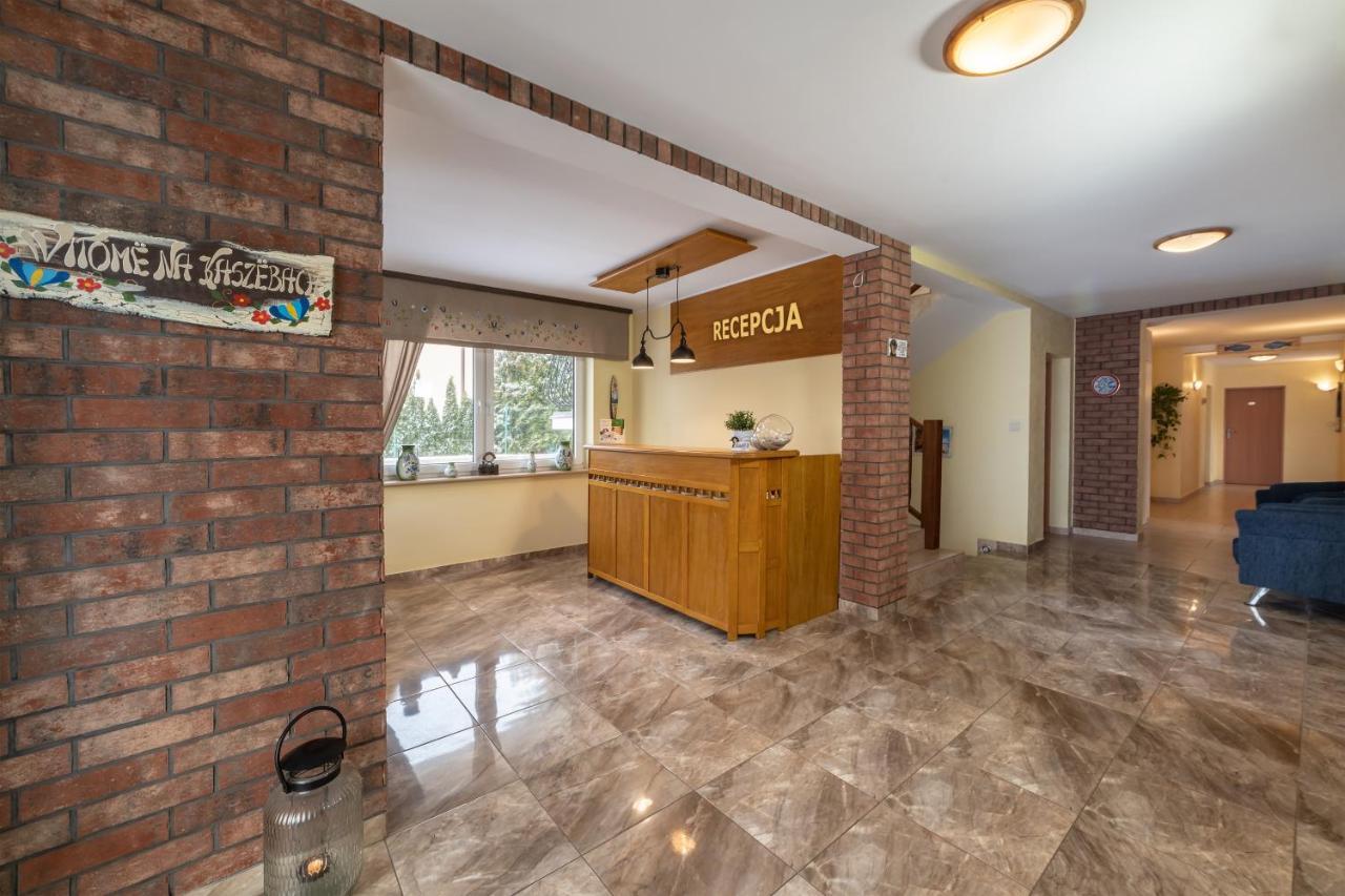 Dom Jastrzebia Z Basenem I Jacuzzi Apartment Jastrzebia Gora Luaran gambar