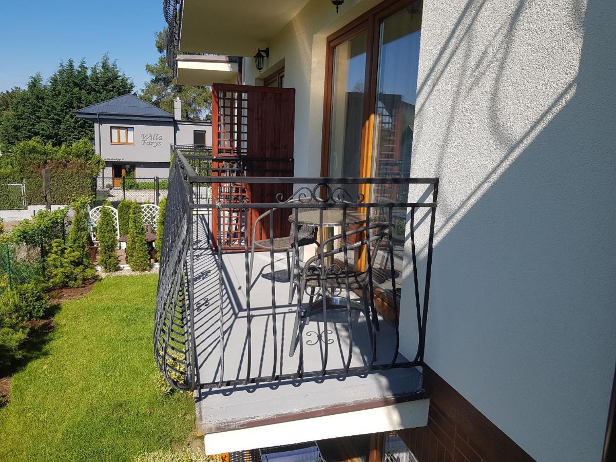 Dom Jastrzebia Z Basenem I Jacuzzi Apartment Jastrzebia Gora Luaran gambar